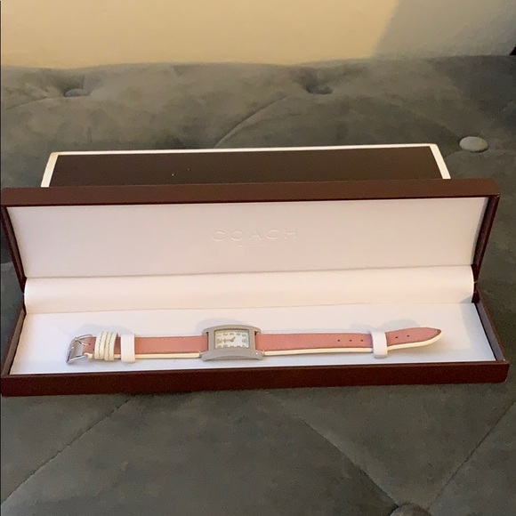 Light Pink Coach Watch - Picture 3 of 4